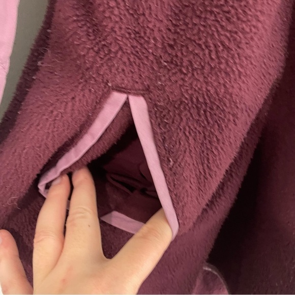 [Abercrombie & Fitch] Purple Sherpa Mock Neck Pullover Sweater - Picture 4 of 8